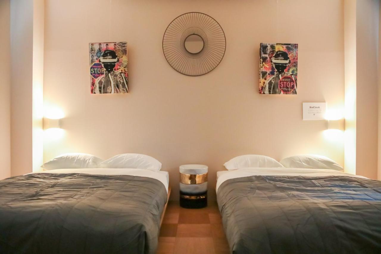 D3 Hotel Gallery3 Осака Екстер'єр фото